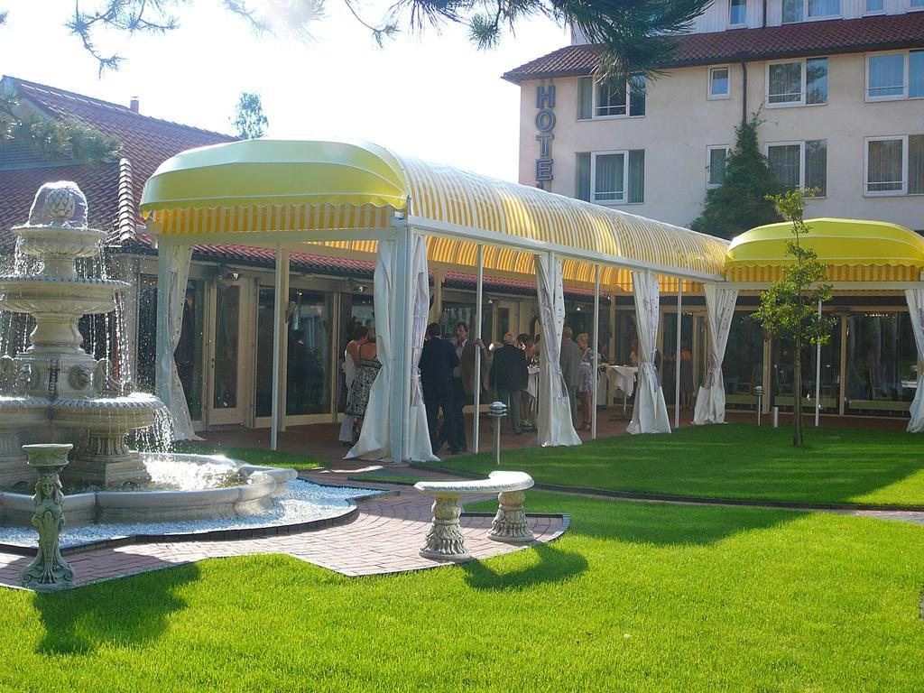 Parkhotel Stader Hof Extérieur photo