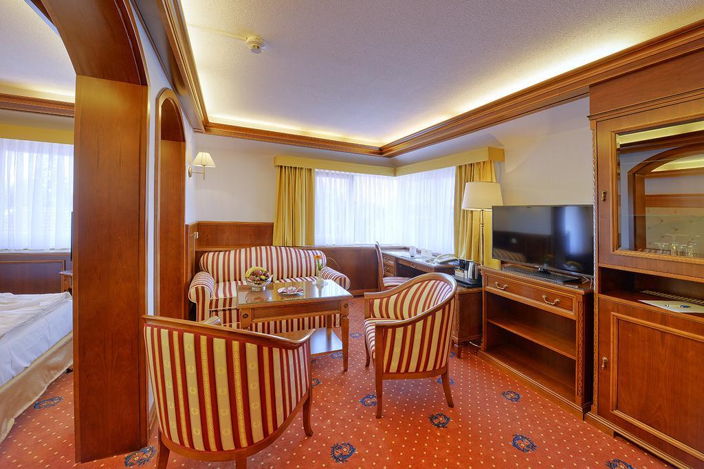 Parkhotel Stader Hof Extérieur photo